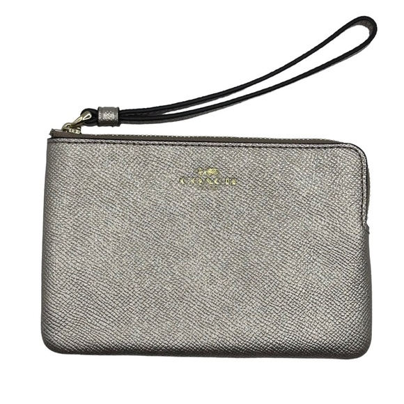 COACH Metallic Gold Corner Zip Wristlet NWOT - Picture 1 of 4
